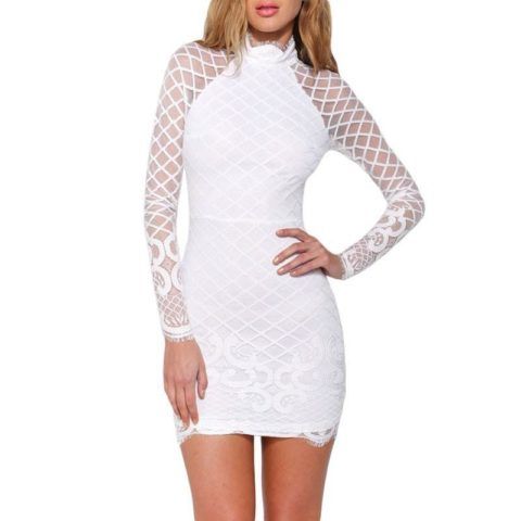 vestido-branco-justo-e-curto-com-renda-manga-longa